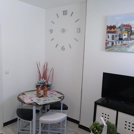 Apartamento Cigueena 1 Zaragoza Luaran gambar