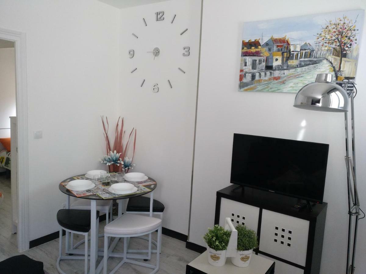Apartamento Cigueena 1 Zaragoza Luaran gambar