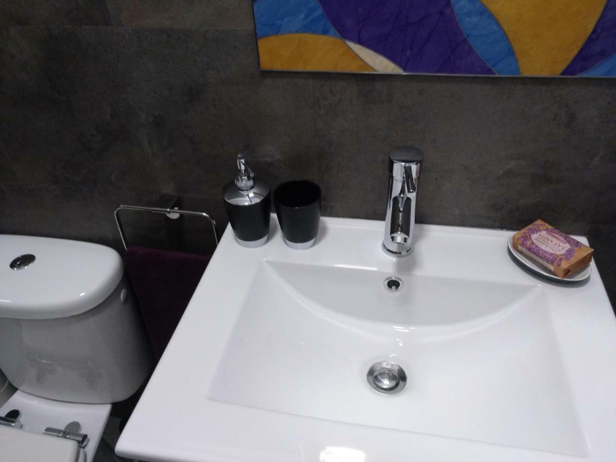 Apartamento Cigueena 1 Zaragoza Luaran gambar